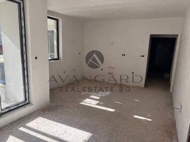 Продажба - Апартамент в Кючук Париж,  Пловдив