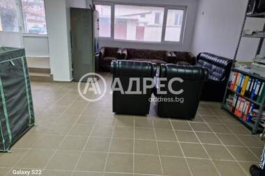 Satış - Ofis/Dükkan/Depo/Güzellik salonu/Diş ofisi olarak Centar,  Sliven