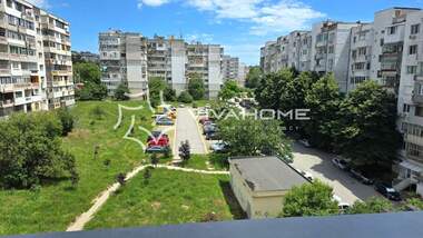 For sale - Apartment in Vazrajdane 2,  Varna