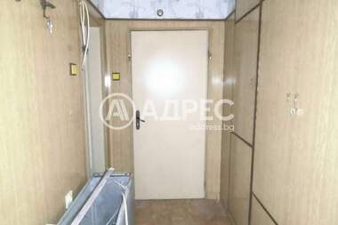 Vânzare - Apartament în Hale,  Iambol