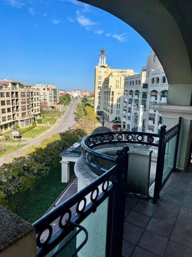 Satış - Apartman olarak Pomorie,  Burgas