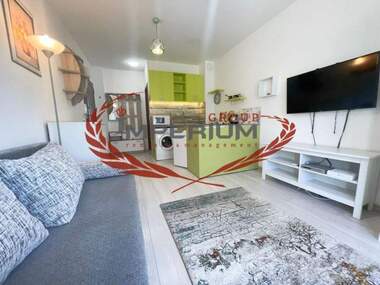 Închiriere - Apartament în Briz,  Varna