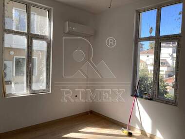 For rent - Floor of a house in Center,  Plovdiv