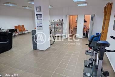 Satış - Ofis/Dükkan/Depo/Güzellik salonu/Diş ofisi olarak Centar,  Sliven