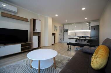 Kira - Apartman olarak Slaveykov,  Burgas