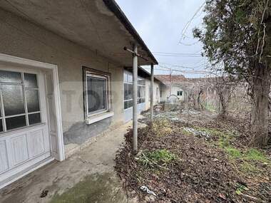 Vânzare - Casă în Ostrița,  Ruse