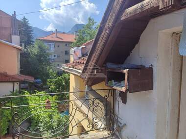 Продажа - Этаж дома в Център,  Враца