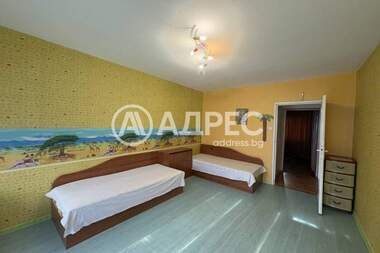 For sale - Apartment in Sini kamani,  Sliven