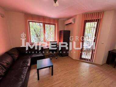Închiriere - Apartament în Liatno kino Trakia,  Varna