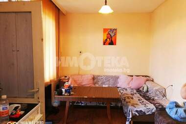 Продажба - Апартамент в Кючук Париж,  Пловдив