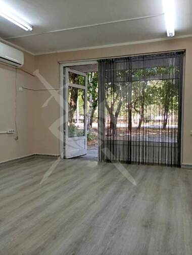 Miete - Büro in Kütschuk Parij,  Plowdiw