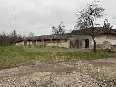 Vânzare - Casă în Ostrița,  Ruse