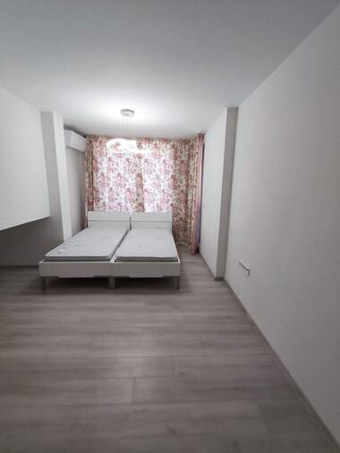 Verkauf - Wohnung in Center,  Sovia