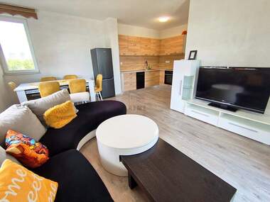 Miete - Wohnung in Slaweykow,  Burgas