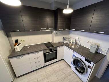Închiriere - Apartament în Țentăr,  Burgas
