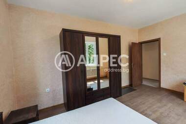 Închiriere - Apartament în Geo Milev,  Sofia