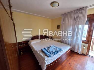 For sale - Apartment in Center,  Iambol