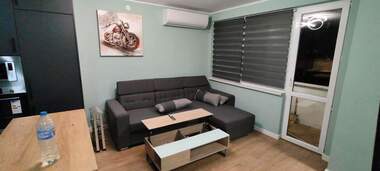 Kira - Apartman olarak Mladejki halm,  Plovdiv
