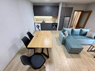Miete - Wohnung in Bratia Miladinowi,  Burgas