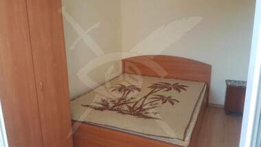 Închiriere - Apartament în Kolhozen pazar,  Varna