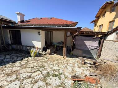 Продажба - Къща в Долно Драглище,  Благоевград