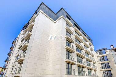 Продажба - Апартамент в Център,  София