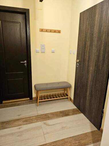 Miete - Wohnung in Mladejki halm,  Plowdiw