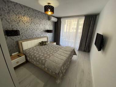Închiriere - Apartament în Lazur,  Burgas