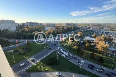 Продажба - Апартамент в Изгрев,  Бургас
