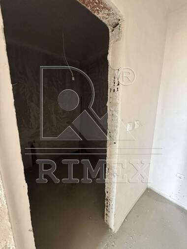 Продажба - Апартамент в Остромила,  Пловдив
