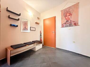 Închiriere - Apartament în Sarafovo,  Burgas