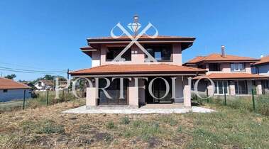 Продажа - Дом в Полски Извор,  Бургас