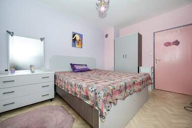 Vânzare - Apartament în Kiuceuk Parij,  Plovdiv