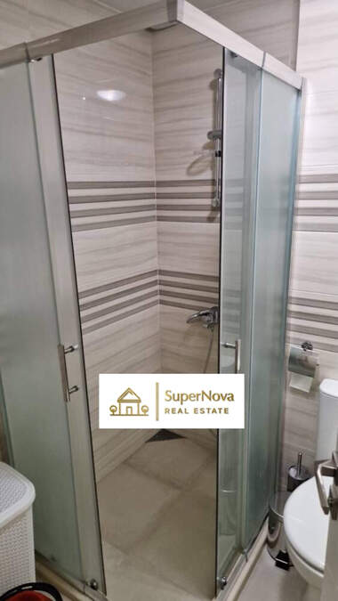 Închiriere - Apartament în Hristo Smirnenski,  Plovdiv