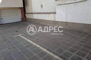 Аренда - Парковочное место в Център,  София