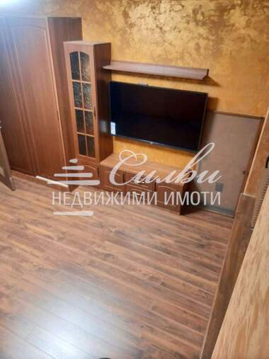 Продажба - Апартамент в Пазара,  Шумен