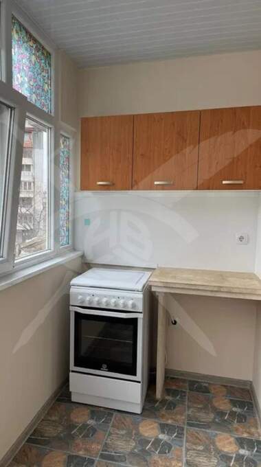 For rent - Apartment in Avtogara,  Varna