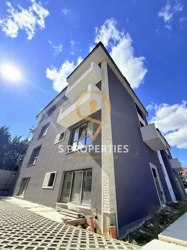Vânzare - Apartament în Vinița,  Varna