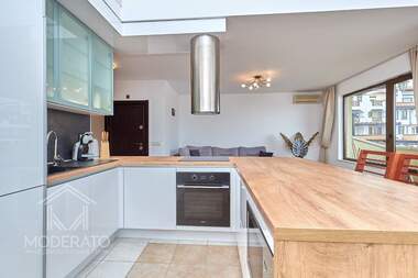 Vânzare - Apartament în Ceernomoreț,  Burgas