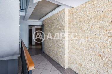 Închiriere - Apartament în Center,  Varna
