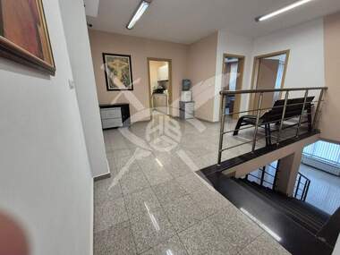 Satış - Ofis/Dükkan/Depo/Güzellik salonu/Yer/Diş ofisi olarak Manastirski livadi-Zapad,  Sofia