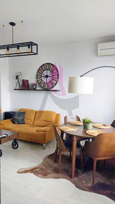 Miete - Wohnung in Wazrajdane 3,  Warna