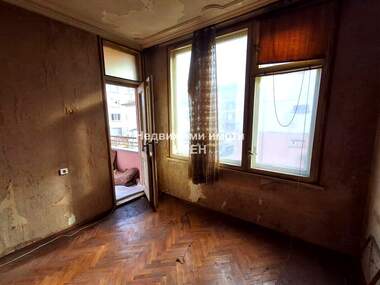 Vânzare - Apartament în Țentăr,  Iambol
