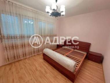 Ενοίκιο - Διαμέρισμα σε Център,  Бургас