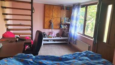 For sale - House in Aprilovo,  Sofia Oblast