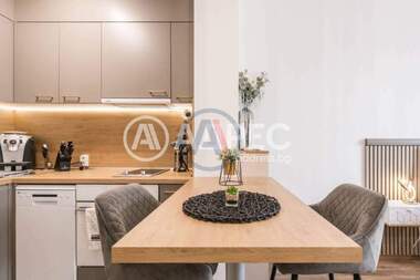 Vânzare - Apartament în Sfinții Constantin și Elena,  Varna