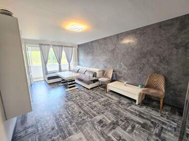 Vânzare - Apartament în Vladislavovo,  Varna