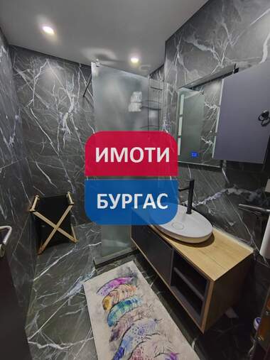 Продажа - Квартира в Лазур,  Бургас