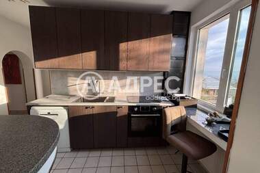 Închiriere - Apartament în Simeonovo,  Sofia