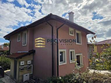 Продажба - Къща в Траката,  Варна